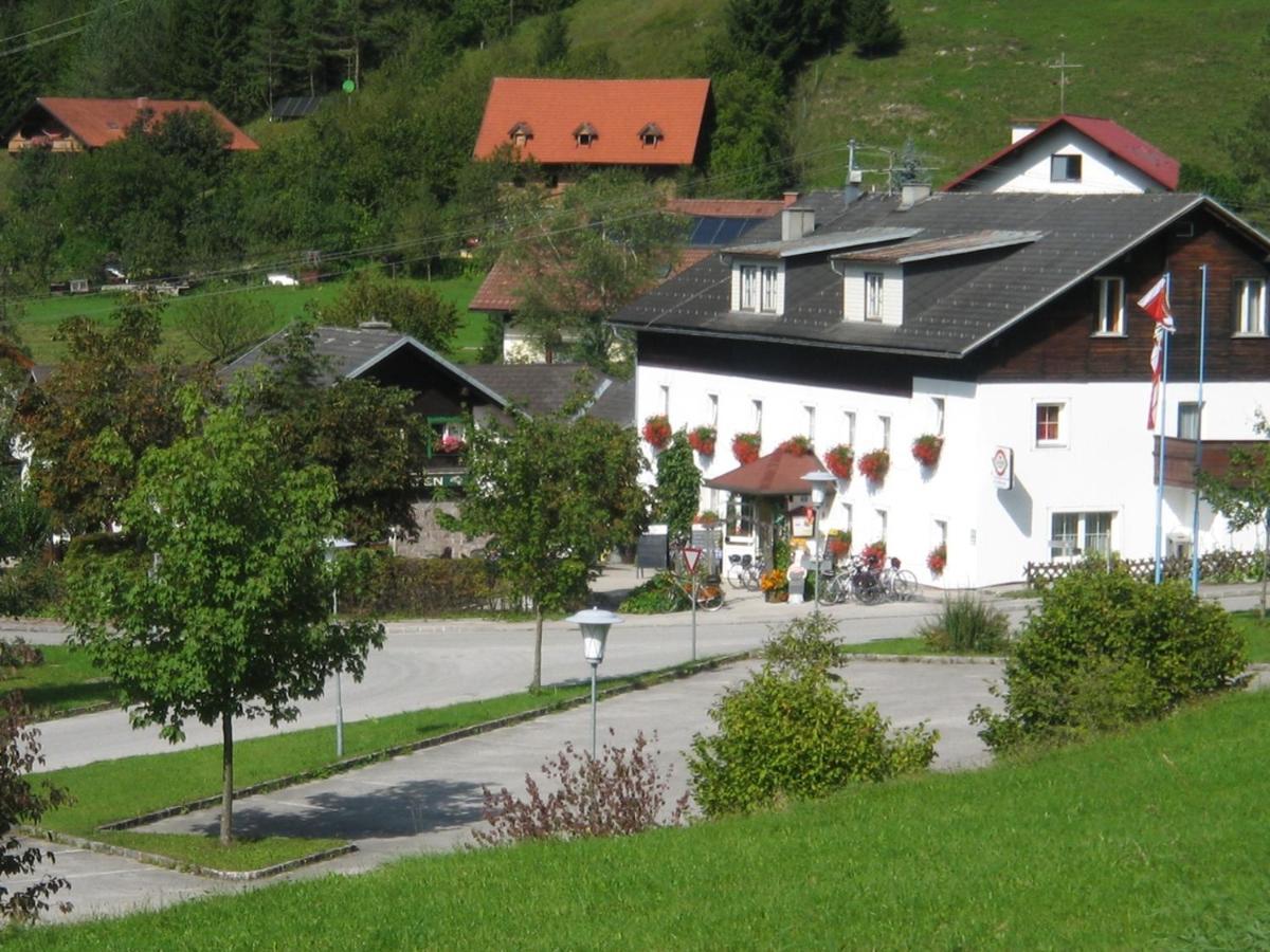 Gaestehaus Duernberger - Klein, Aber Fein - Gemuetliche Zimmer In Ruhiger, Idyllischer Lage Molln エクステリア 写真