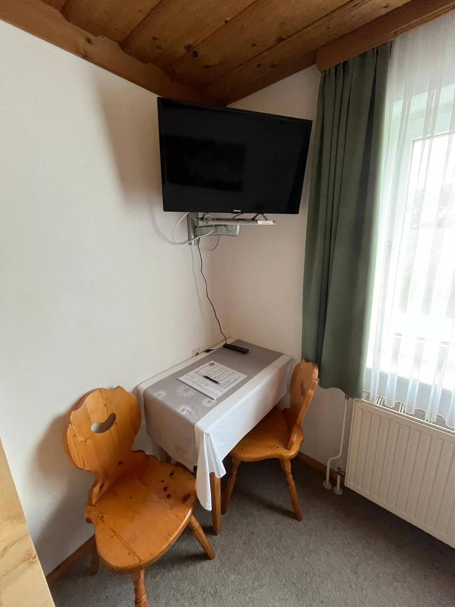 Gaestehaus Duernberger - Klein, Aber Fein - Gemuetliche Zimmer In Ruhiger, Idyllischer Lage Molln エクステリア 写真