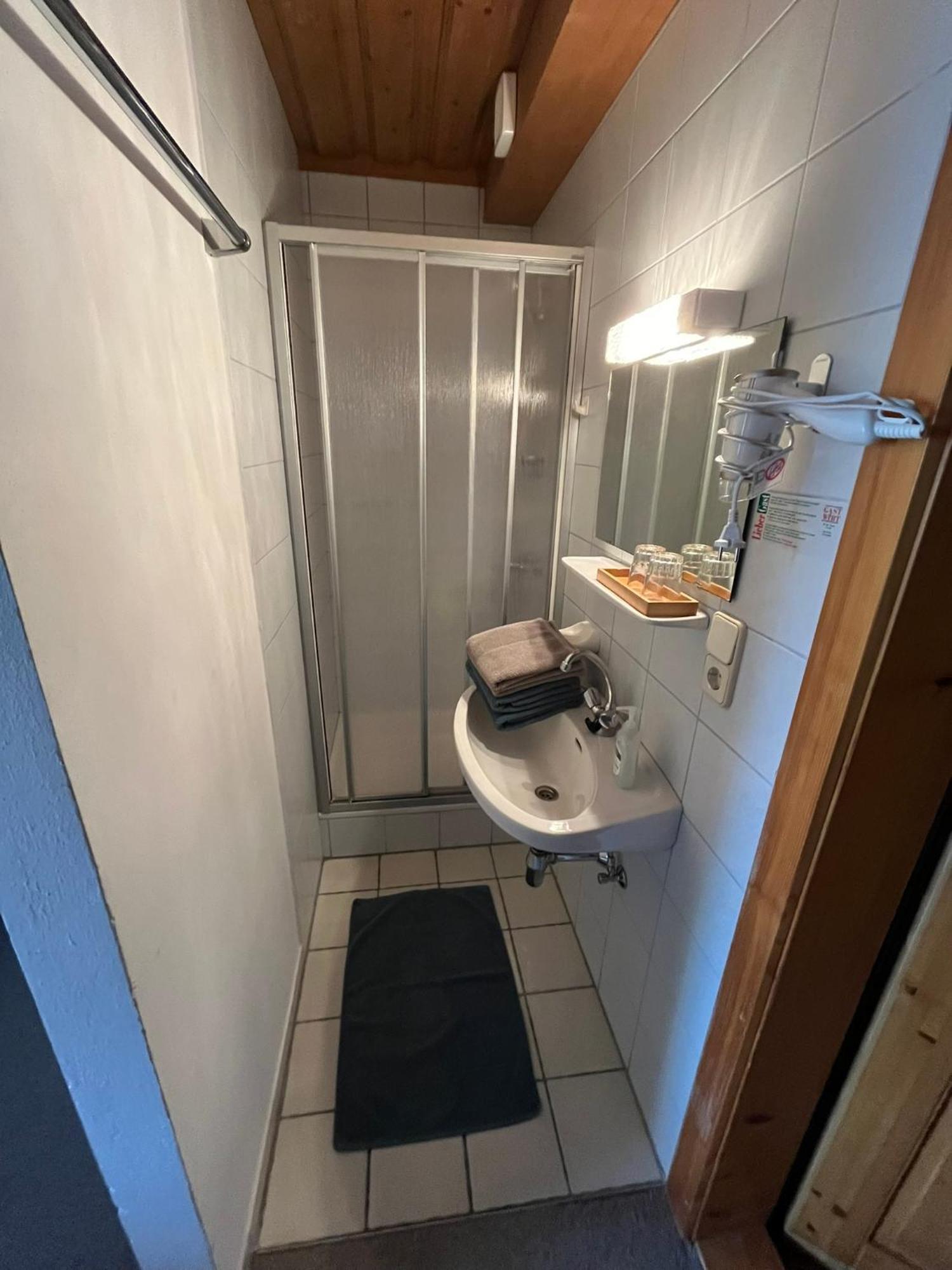 Gaestehaus Duernberger - Klein, Aber Fein - Gemuetliche Zimmer In Ruhiger, Idyllischer Lage Molln エクステリア 写真